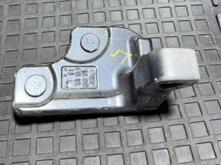 петля двери Mercedes-Benz C-Класс W205/S205/C205 2014, 2.2 л., дизель, АКПП
