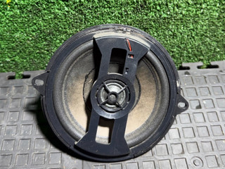 динамик двери Renault Megane 2 поколение 2004, 8200110683