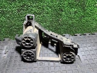 Крепление бампера заднего Citroen C5 2 поколение 2007, 9681049780