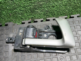ручка внутренняя задняя правая Hyundai Santa Fe 2 поколение (CM) 2008