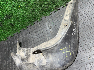 брызговик правый перед. Hyundai Santa Fe 2 поколение (CM) 2007, 86860-2B010