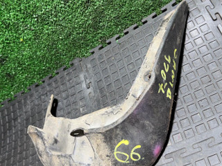 брызговик правый перед. Hyundai Santa Fe 2 поколение (CM) (2005 - 2010), 86860-2B010