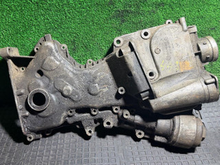 крышка двигателя передняя Volkswagen Golf 5 поколение 2008, бензин, 03C109211R