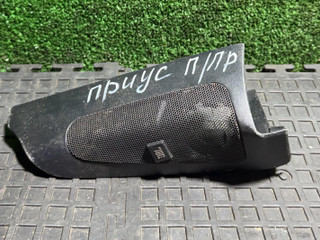 сетка на динамик Toyota Prius 2 поколение XW20 [рестайлинг] 2006, 8200082486