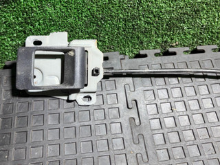 ручка внутренняя задняя правая Land Rover Freelander 1 поколение 2001