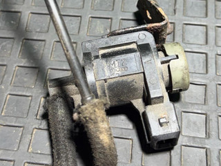 клапан управления турбиной (актуатор) Volkswagen Passat B5 1999, 1J0906283A