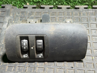 кнопка корректора фар Renault Megane 2 поколение 2003, 8200176081