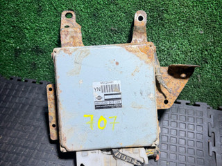 блок управления двигателем Nissan Almera N16 2002, MEC20601