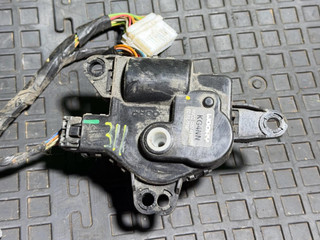 моторчик заслонки печки Hyundai ix35 1 поколение [рестайлинг] 2014, D267-AP9BA02