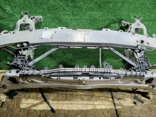 передняя панель крепления облицовки (телевизор) Mercedes-Benz C-Класс W205/S205/C205 2014, 2.2 л., дизель, АКПП, A2056200495