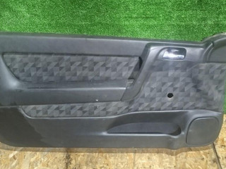 обшивка двери передняя левая Opel Astra G 1999, 1.6 л., бензин, МКПП, хетчбэк 3 дв.