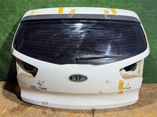 крышка багажника (дверь 3-5) Kia Sportage 3 поколение (2010 - 2014), 2.0 л., дизель, АКПП