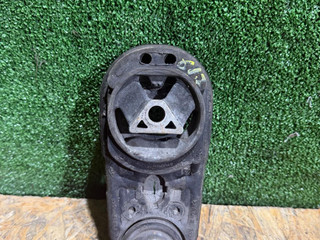 подушка крепления двигателя Renault Megane 2 поколение 2004, 8200042454