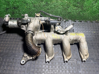 коллектор впускной Renault Laguna 2 поколение 2002, дизель, 8200145096