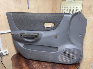 обшивка двери передняя левая Hyundai Accent 2 поколение (LC) 2011, 2.0 л., G4EC, бензин, МКПП, седан, 8231025010