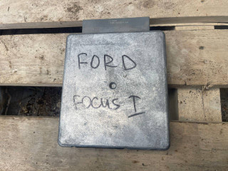 блок управления двигателем Ford Focus 1 поколение (1998 - 2001), 1M5F12A650PB