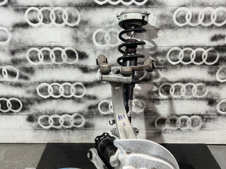 кулак поворотный правый Audi A4 B9 [рестайлинг] 2022, 2.0 л., бензин, АКПП, седан, передний привод, 8W0407560, 8W0407271E, 8W0407696B, 8W0407242E
