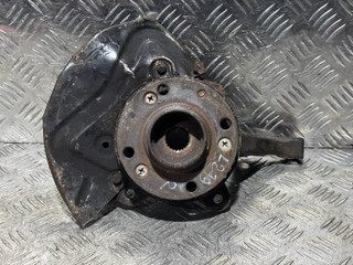 ступица передняя правая Volkswagen Golf 3 поколение 1998, 1.9 л., ALE, дизель, 5МКПП, универсал