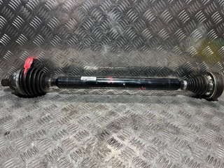 полуось передняя правая (приводной вал, ШРУС) Volkswagen Passat B7 2014, 1.4 л., CAXA, бензин, АКПП, седан, 5Q0407272BN