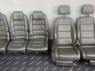 салон (комплект сидений) Volkswagen Touran 1 поколение [2-й рестайлинг] 2013, 1.4 л., CTHB, бензин, АКПП, минивэн