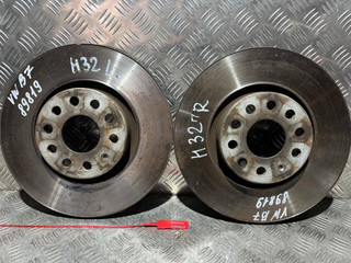 диск тормозной передний Volkswagen Passat B7 2011, 2.0 л., CCZB, бензин, АКПП, универсал