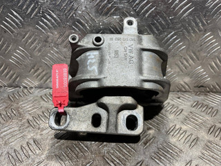 подушка крепления двигателя Volkswagen Passat B7 2014, 1.4 л., CAXA, бензин, АКПП, седан, 1K0199262BE