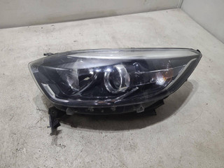 фара левая Renault Captur 1 поколение 2016, 1.5 л., K9K 629, дизель, МКПП, 260601654R