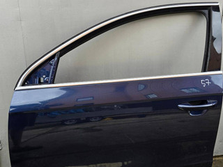 дверь передняя левая Volkswagen Passat B7 2011, 1.8 л., CDAA, бензин, АКПП, синий, седан, передний привод, правый руль, 3AA831055