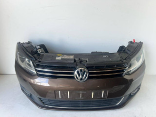 бампер передний Volkswagen Touran 1 поколение [2-й рестайлинг] 2013, 1.4 л., CTHB, бензин, АКПП, минивэн