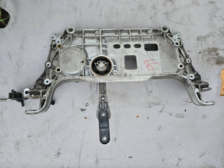 балка подвески передняя (подрамник) Audi Q5 8R 2012, 2.0 л., CNCD, бензин, АКПП, белый, внедорожник 5 дв., полный привод, правый руль, 7N0199369B