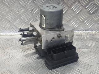 блок ABS Jeep Grand Cherokee 4 поколение [рестайлинг] (2013 - 2016), 3.0 л., CRD, EXF, дизель, АКПП, полный привод, 68227200AD