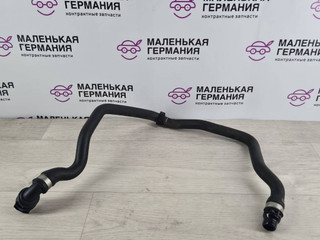 патрубок радиатора BMW 5 серия G30/G31 G30 2017, 3.0 л., B58 B30 A, бензин, АКПП, темно-синий, седан, полный привод, 17128602649, 8602649