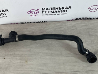 патрубок радиатора BMW 5 серия G30/G31 G30 (2016 - 2020), 3.0 л., B58 B30 A, бензин, полный привод, 17128602651, 8602651