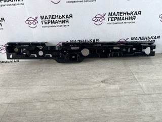 Кронштейн крепления порога BMW 5 серия G30/G31 G30 (2016 - 2020), 3.0 л., B58 B30 A, бензин, полный привод, 7387345, 51777387346
