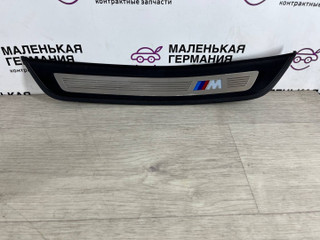 накладка на порог внутренняя BMW 5 серия G30/G31 G30 2017, 3.0 л., B58 B30 A, бензин, АКПП, темно-синий, седан, полный привод, 51478064906, 8064906