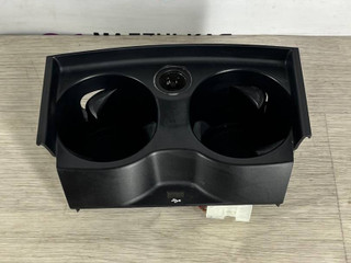 подстаканник BMW 5 серия G30/G31 G30 2017, 3.0 л., B58 B30 A, бензин, АКПП, темно-синий, седан, полный привод, 51166801508, 6801508, 6833813