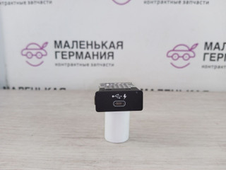 порт зарядный BMW 3 серия G20 2020, 2.0 л., B46 B20 B, бензин, АКПП, белый alpinweiss 3 (300), седан, задний привод, 84108711939, 8711939