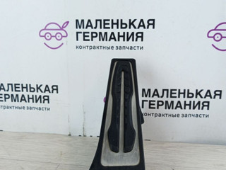 педаль BMW 5 серия G30/G31 G30 2017, 3.0 л., B58 B30 A, бензин, АКПП, темно-синий, седан, полный привод, 35426871053, 6871053