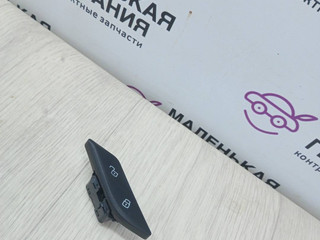 Кнопки центрального замка прав. BMW 5 серия G30/G31 G30 2017, 3.0 л., B58 B30 A, бензин, АКПП, темно-синий, седан, полный привод, 61319860546, 9860546