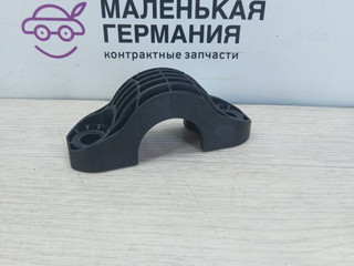 крепление стабилизатора / втулки стабилизатора BMW 5 серия G30/G31 G30 (2016 - 2020), 2.0 л., B47 D20 A, дизель, белый, седан, 31356861472, 6861472