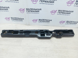 Кронштейн крепления порога BMW 5 серия G30/G31 G30 (2016 - 2020), 2.0 л., B47 D20 A, дизель, белый, седан, 7387345, 51777387345