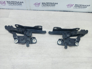 петля капота левая BMW 3 серия F30/F31/F34 F30 2012, 3.0 л., N55 B30 A, бензин, АКПП, black sapphire metallic (475), седан, задний привод, 7239415, 41617286343, 7286343