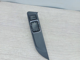 кнопка (выключатель) BMW 3 серия F30/F31/F34 F30 2012, 3.0 л., N55 B30 A, бензин, АКПП, black sapphire metallic (475), седан, задний привод, 61319252911, 9252911