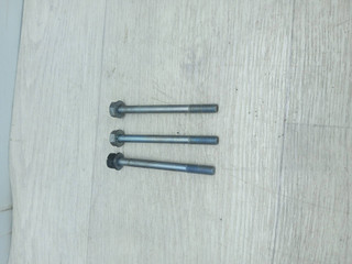болт BMW 3 серия F30/F31/F34 F30 2012, 3.0 л., N55 B30 A, бензин, АКПП, black sapphire metallic (475), седан, задний привод, 07119905392, 9905392