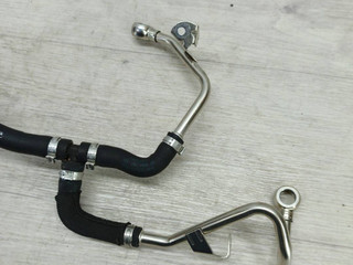 патрубок охлаждения турбины BMW 6 серия F06/F12/F13 2013, 4.4 л., N63 B44 B, бензин, black sapphire metallic (475), 11537578687, 7578687, 970354157142