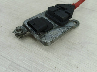 Датчик NOx BMW 5 серия F07/F10/F11 F10 2011, 2.0 л., N47 D20 C, дизель, АКПП, седан, полный привод, 13628576471, 8576471