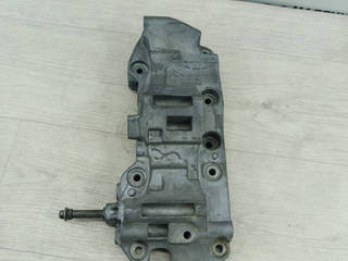 кронштейн компрессора кондиционера BMW 5 серия F07/F10/F11 F10 2011, 2.0 л., N47 D20 C, дизель, АКПП, седан, полный привод, 11168506863, 8506863