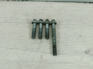 болт BMW 5 серия F07/F10/F11 F10 2011, 2.0 л., N47 D20 C, дизель, АКПП, седан, полный привод