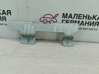 кронштейн (крепление) BMW 5 серия G30/G31 G30 (2016 - 2020), 3.0 л., B58 B30 A, бензин, полный привод, 51437384561, 7384561