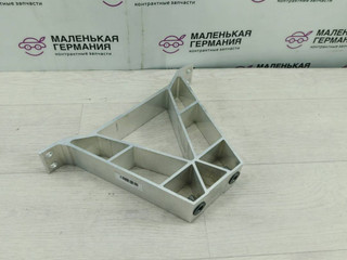 кронштейн (крепление) BMW X3 G01 2019, 2.0 л., B46 B20 B, бензин, АКПП, белый alpinweiss 3 (300), задний привод, 51617391460, 7391460, 4Z739146011